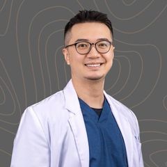 陳冠宇 Dentist