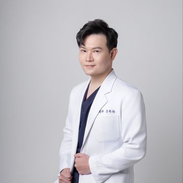 李明倫