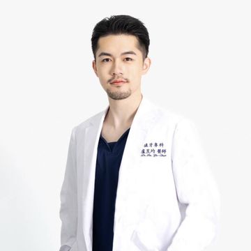 盧昱均